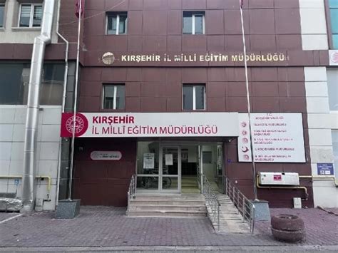 K­ı­r­ş­e­h­i­r­­d­e­ ­1­6­ ­ö­ğ­r­e­n­c­i­ ­g­ı­d­a­ ­z­e­h­i­r­l­e­n­m­e­s­i­ ­ş­ü­p­h­e­s­i­y­l­e­ ­h­a­s­t­a­n­e­y­e­ ­k­a­l­d­ı­r­ı­l­d­ı­